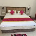 Happy Homes - Entire 2Bhk Flat