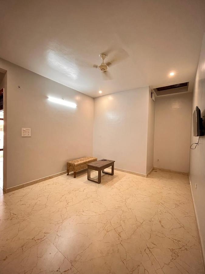 Happy Homes - Entire 2bhk Flat * Varanasi