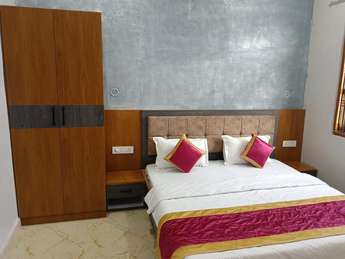 Happy Homes - Entire 2bhk Flat Homestay *